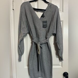 Women’s medium dress